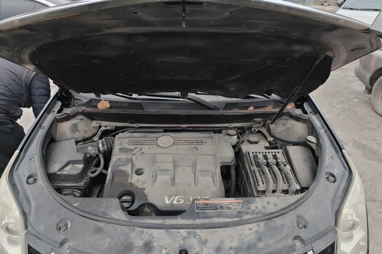 Used Cadillac SRX 2014 3.0L Luxury Model Engine Bay