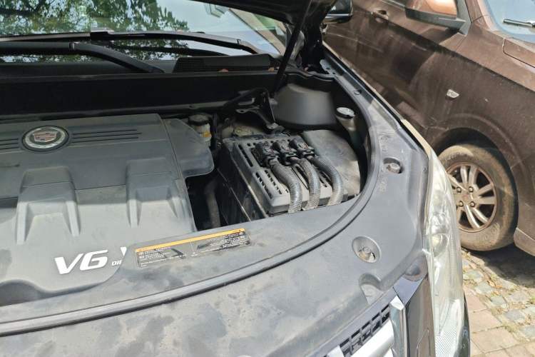Used Cadillac SRX 2014 3.0L Leading Model Engine Bay Left