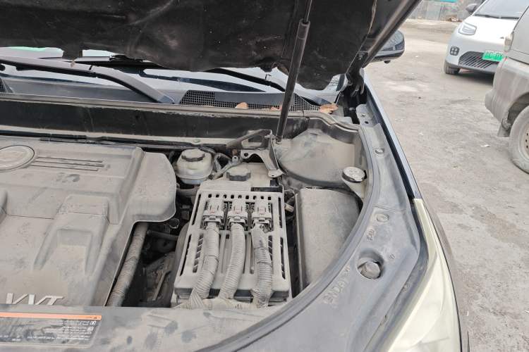 Used Cadillac SRX 2014 3.0L Luxury Model Engine Bay Left