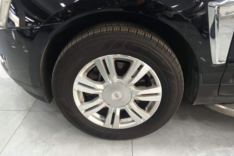 Used Cadillac SRX 2014 3.0L Comfort Model Exterior 2