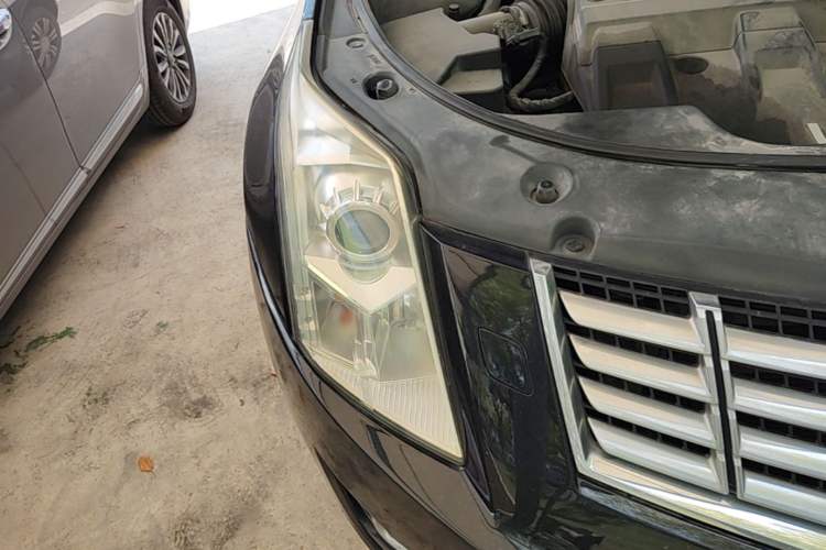 Used Cadillac SRX 2014 3.0L Comfort Model Exterior 3