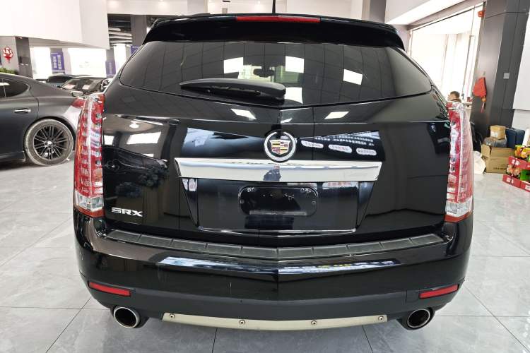Used Cadillac SRX 2014 3.0L Comfort Model Exterior 4
