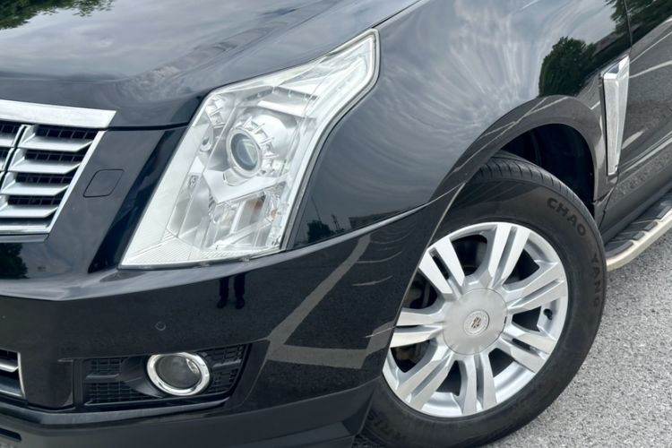Used Cadillac SRX 2014 3.0L Comfort Model Exterior 7