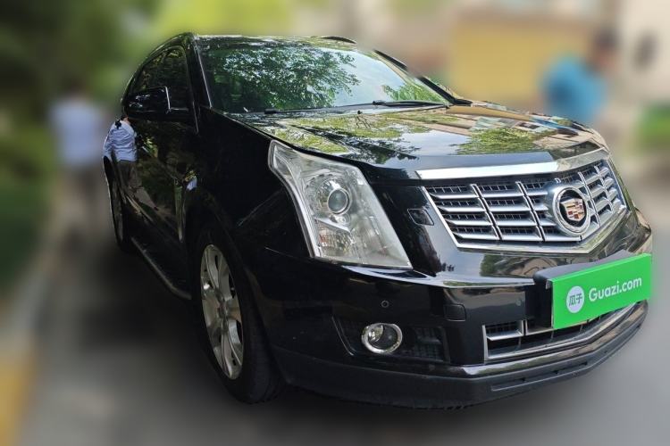 Used Cadillac SRX 2014 3.0L Leading Model Front Right 45 Deg