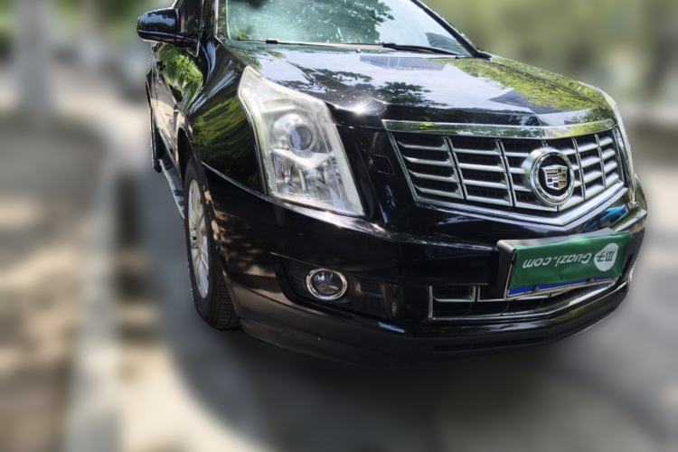 Used Cadillac SRX 2014 3.0L Comfort Model Front Right 45 Deg
