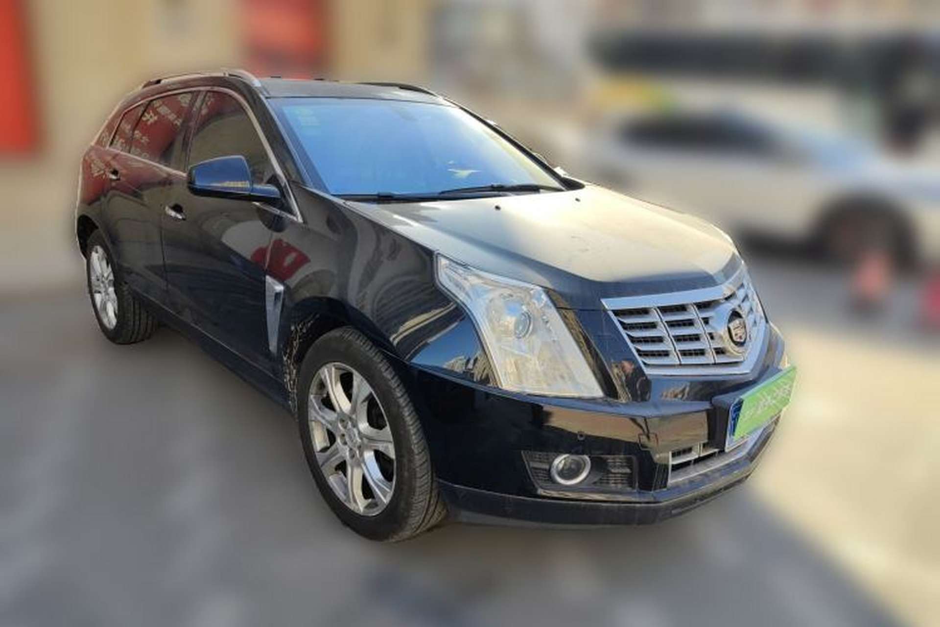 Used Cadillac SRX 2014 3.0L Leading Model Front Right 45 Deg