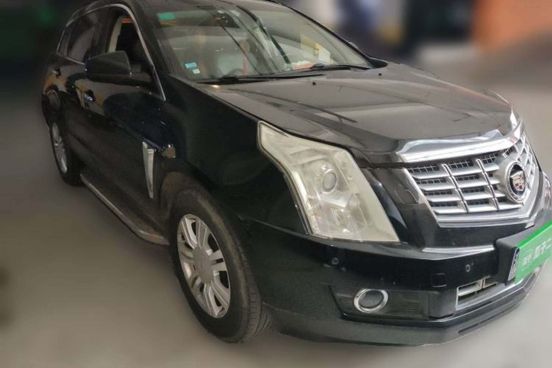 Used Cadillac SRX 2014 3.0L Comfort Model Front Right 45 Deg