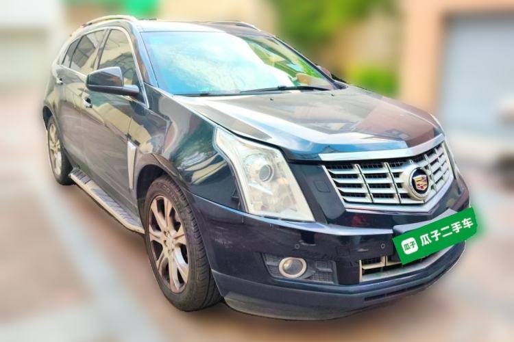 Used Cadillac SRX 2014 3.0L Leading Model Front Right 45 Deg