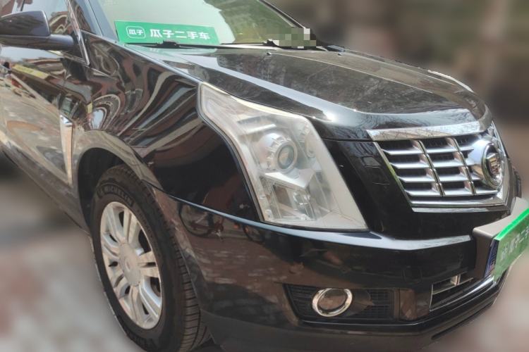 Used Cadillac SRX 2014 3.0L Elite Model Front Right 45 Deg