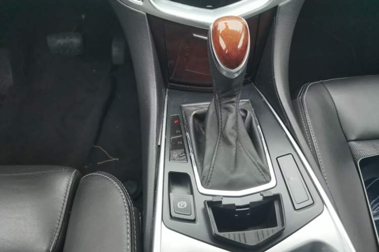 Used Cadillac SRX 2014 3.0L Elite Model Gear Lever