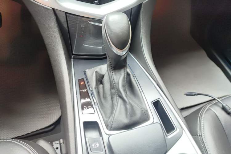 Used Cadillac SRX 2014 3.0L Comfort Model Gear Lever