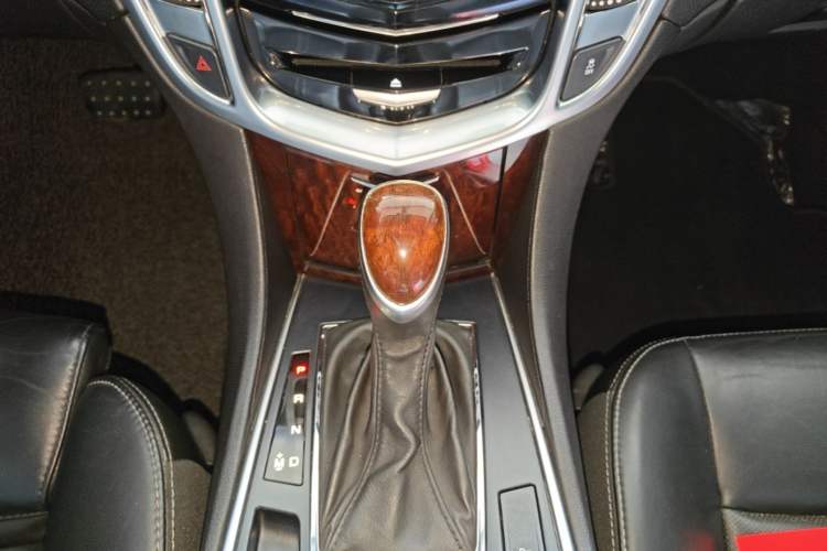 Used Cadillac SRX 2014 3.0L Elite Model Gear Lever