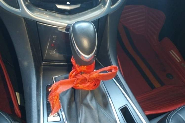 Used Cadillac SRX 2014 3.0L Comfort Model Gear Lever