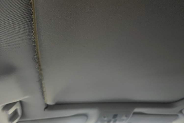 Used Cadillac SRX 2014 3.0L Comfort Model Headliner