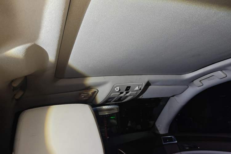 Used Cadillac SRX 2014 3.0L Elite Model Headliner