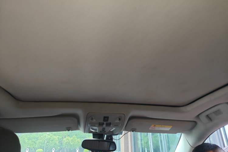 Used Cadillac SRX 2014 3.0L Elite Model Headliner