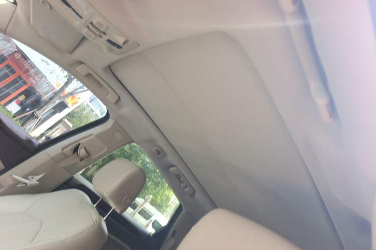Used Cadillac SRX 2014 3.0L Elite Model Headliner