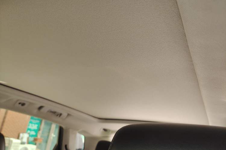Used Cadillac SRX 2014 3.0L Elite Model Headliner