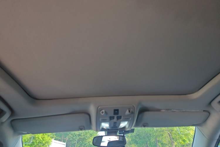 Used Cadillac SRX 2014 3.0L Elite Model Headliner