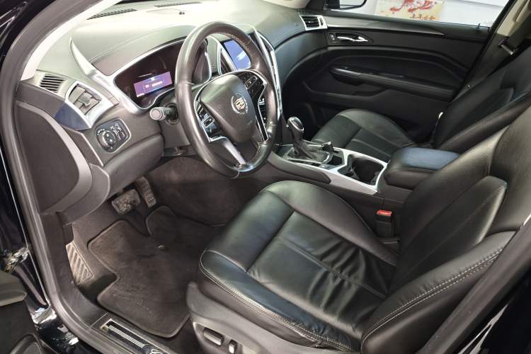 Used Cadillac SRX 2014 3.0L Comfort Model Interior 1