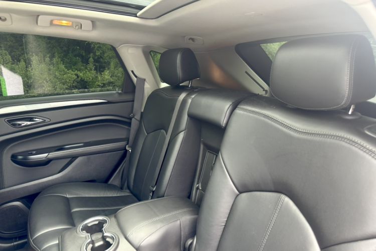 Used Cadillac SRX 2014 3.0L Comfort Model Interior 2