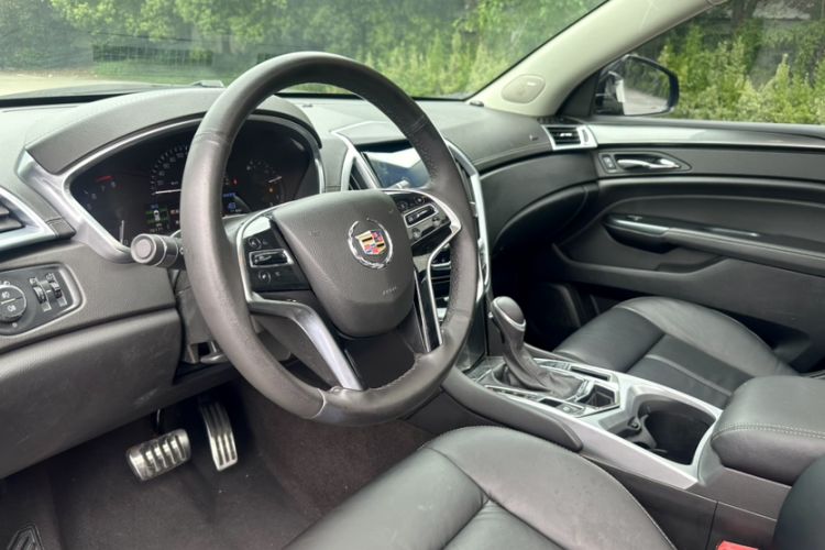 Used Cadillac SRX 2014 3.0L Comfort Model Interior 5