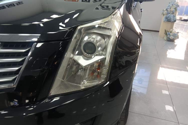 Used Cadillac SRX 2014 3.0L Comfort Model Left Front Headlight