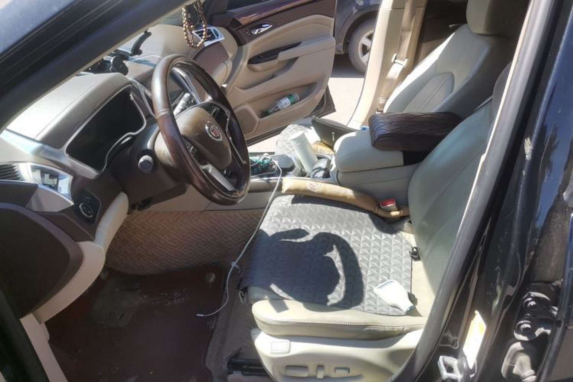Used Cadillac SRX 2014 3.0L Leading Model Left Front Seat