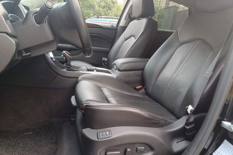 Used Cadillac SRX 2014 3.0L Elite Model Left Front Seat