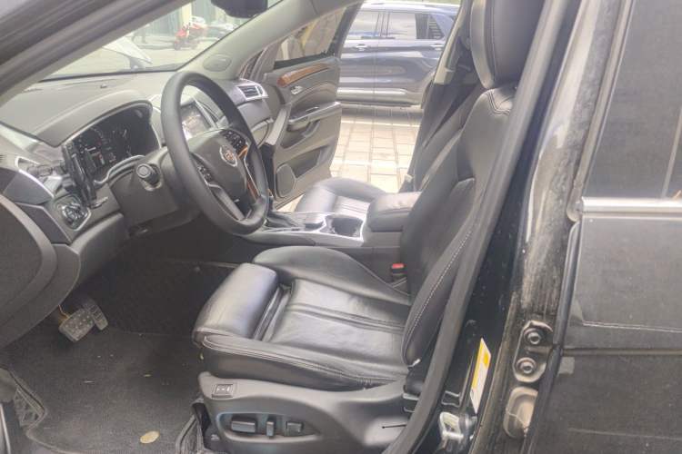 Used Cadillac SRX 2014 3.0L Elite Model Left Front Seat