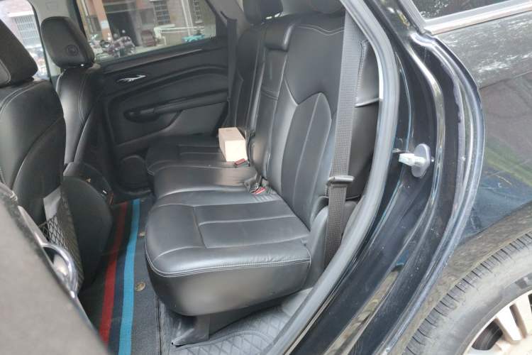 Used Cadillac SRX 2014 3.0L Comfort Model Left Rear Seat