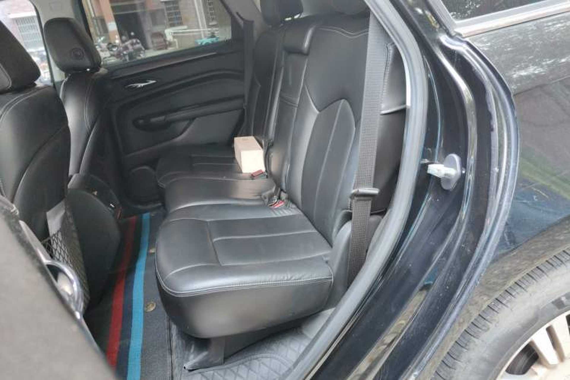 Used Cadillac SRX 2014 3.0L Comfort Model Left Rear Seat