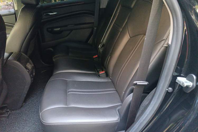 Used Cadillac SRX 2014 3.0L Elite Model Left Rear Seat