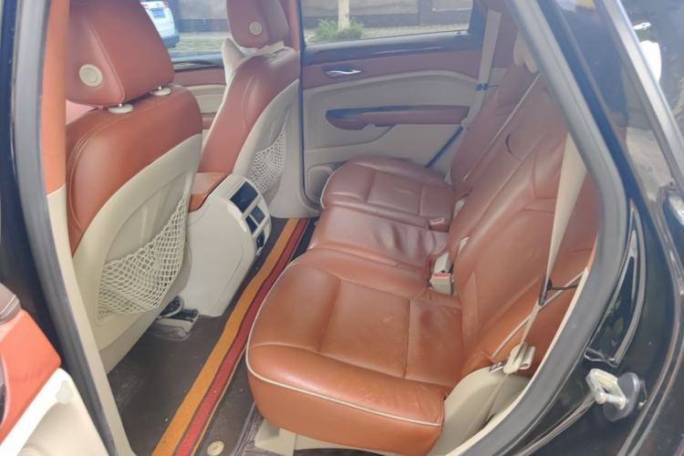 Used Cadillac SRX 2014 3.0L Elite Model Left Rear Seat