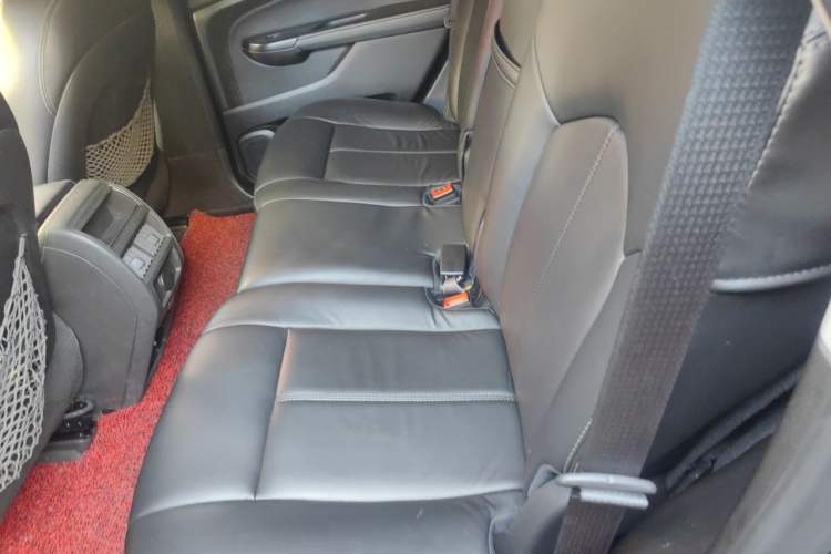 Used Cadillac SRX 2014 3.0L Comfort Model Left Rear Seat