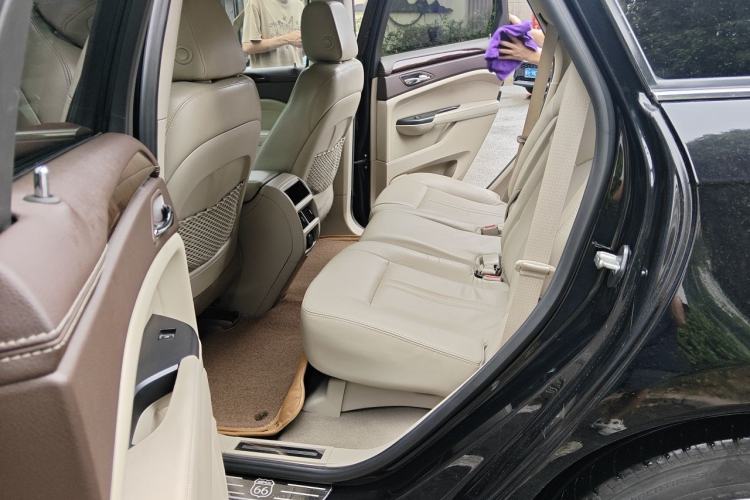 Used Cadillac SRX 2014 3.0L Luxury Model Left Rear Seat