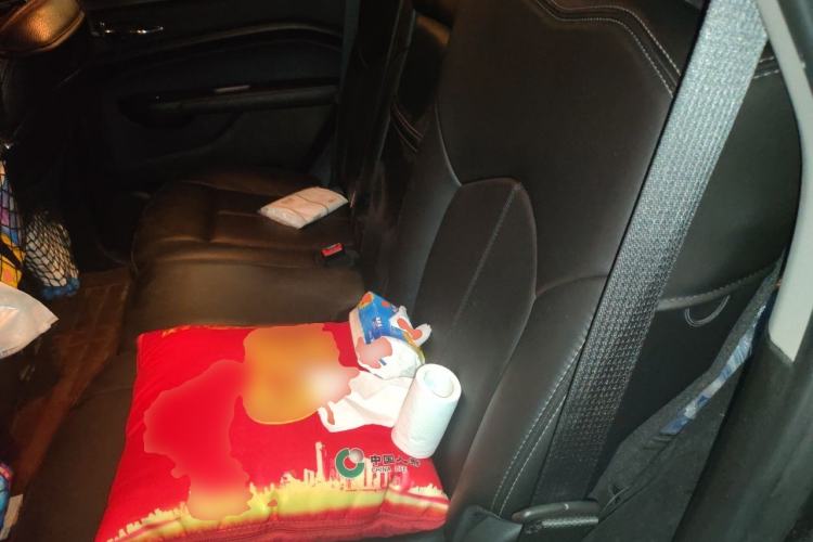 Used Cadillac SRX 2014 3.0L Comfort Model Left Rear Seat
