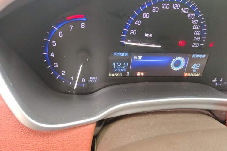 Used Cadillac SRX 2014 3.0L Elite Model Odometer Close Up