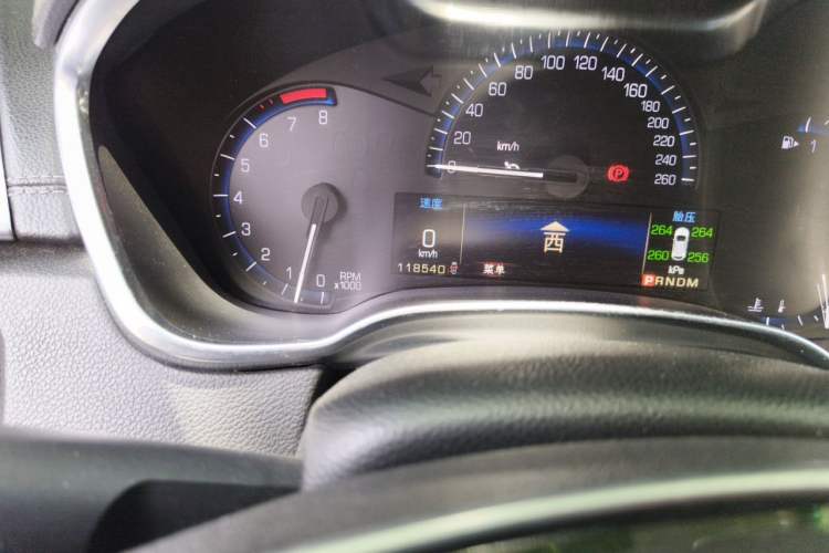 Used Cadillac SRX 2014 3.0L Comfort Model Odometer Close Up
