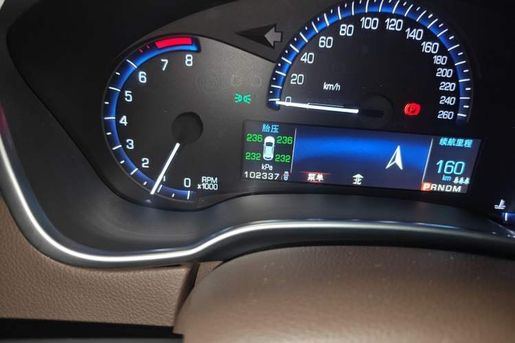 Used Cadillac SRX 2014 3.0L Elite Model Odometer Close Up