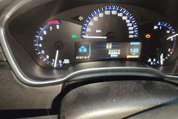 Used Cadillac SRX 2014 3.0L Elite Model Odometer Close Up