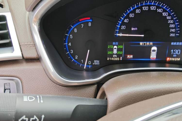 Used Cadillac SRX 2014 3.0L Luxury Model Odometer Close Up