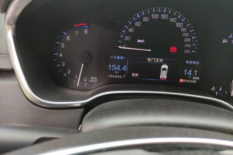 Used Cadillac SRX 2014 3.0L Comfort Model Odometer Close Up