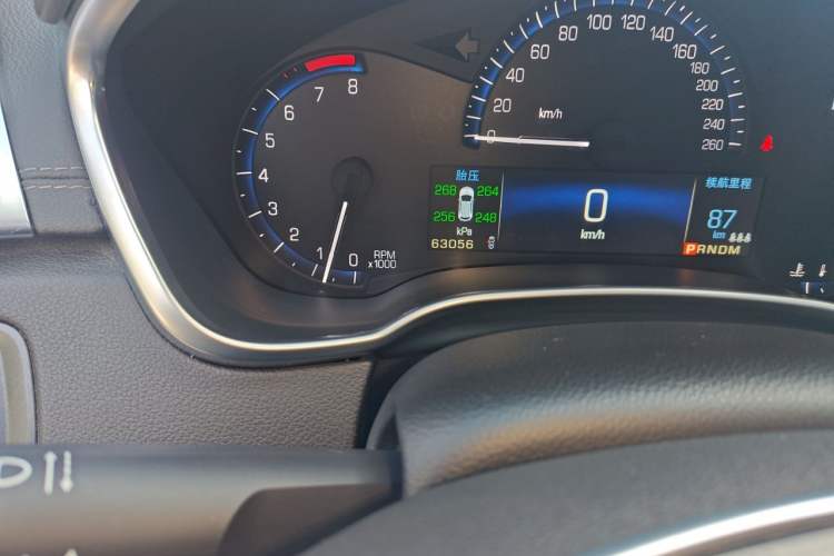 Used Cadillac SRX 2014 3.0L Elite Model Odometer Close Up