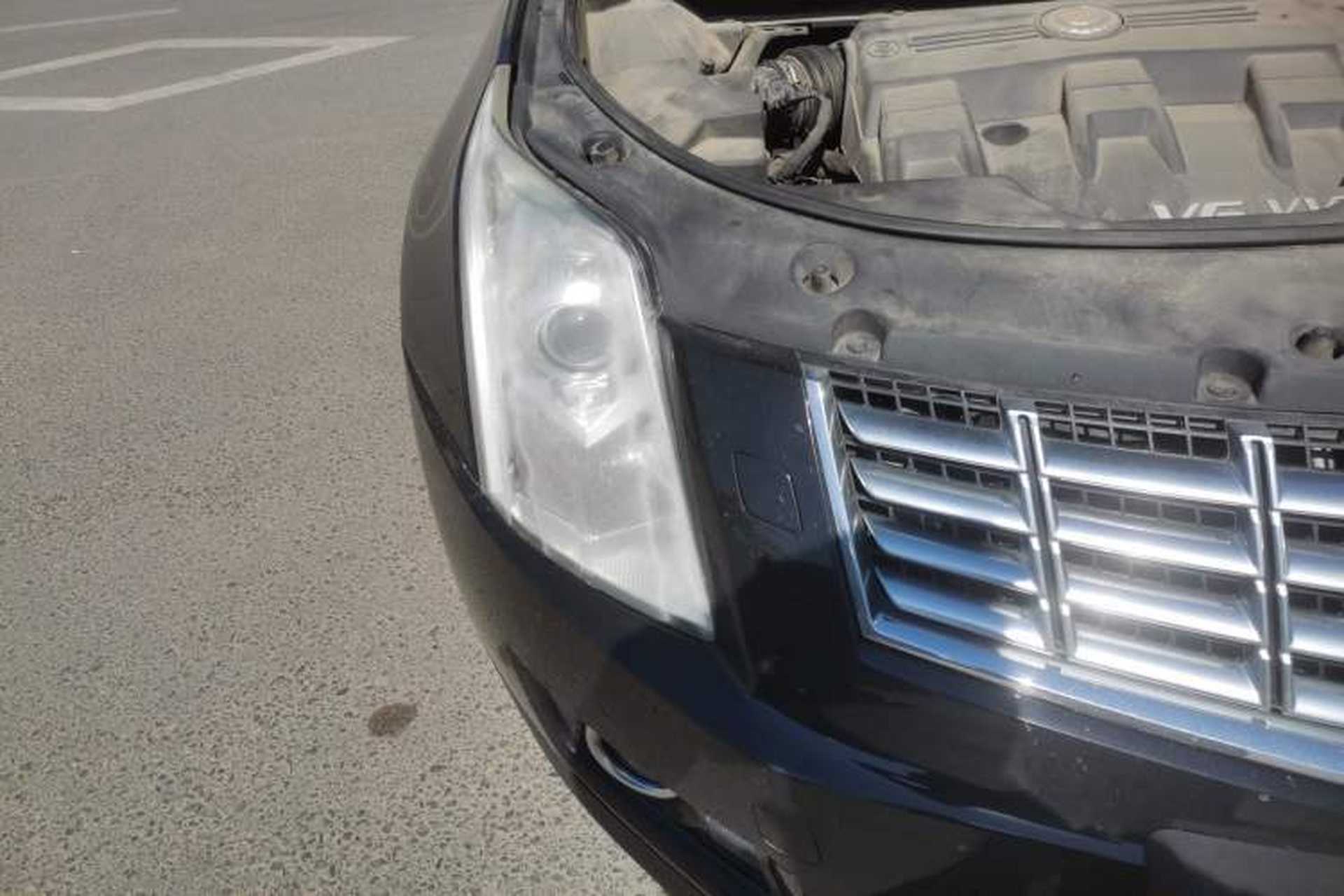 Used Cadillac SRX 2014 3.0L Leading Model Right Front Headlight