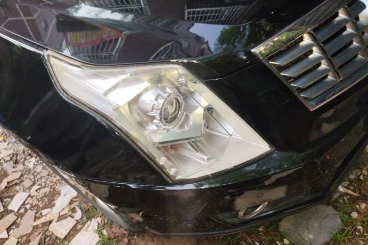 Used Cadillac SRX 2014 3.0L Elite Model Right Front Headlight