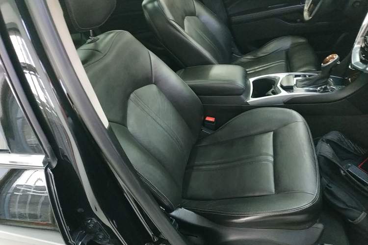 Used Cadillac SRX 2014 3.0L Leading Model Right Front Seat