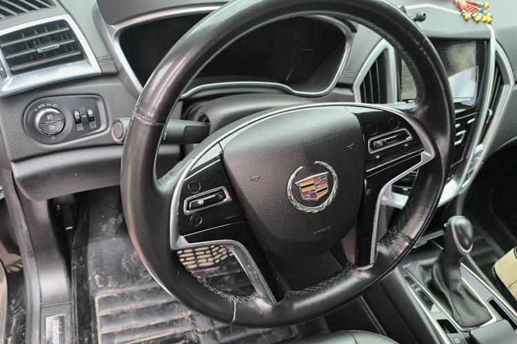 Used Cadillac SRX 2014 3.0L Comfort Model Steering Wheel