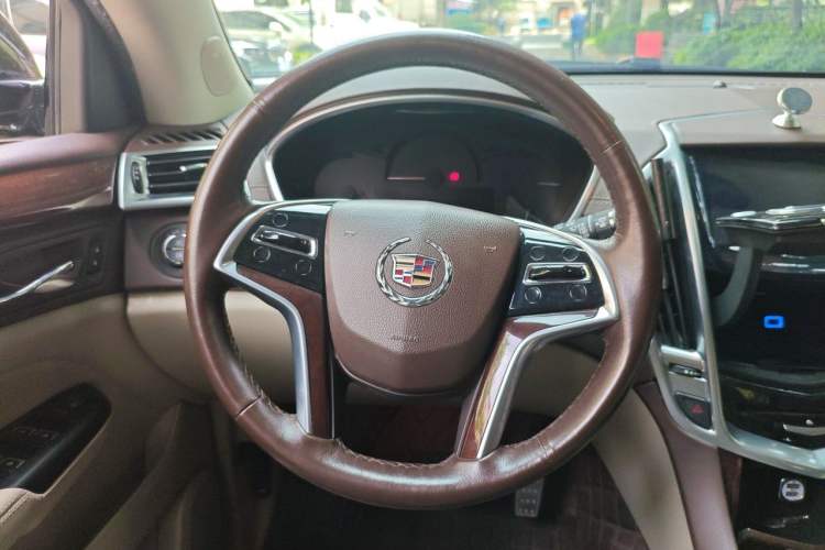 Used Cadillac SRX 2014 3.0L Leading Model Steering Wheel
