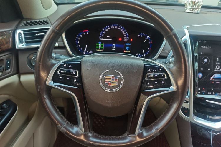 Used Cadillac SRX 2014 3.0L Elite Model Steering Wheel